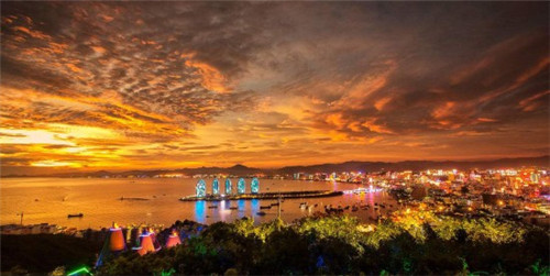 赵一鸣量版零食