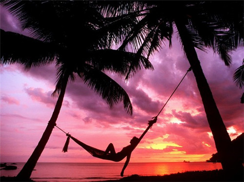 研究超光速旅行（超光速实验）